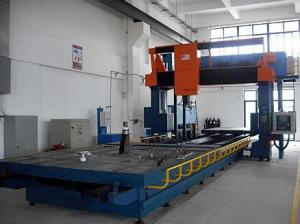 大型激光切割設(shè)備